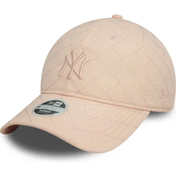 Różowa regulowana czapka z zakrzywionym daszkiem dla kobiet 9TWENTY Padded New York Yankees MLB New Era