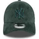 grune-gebogene-kappe-mit-grunem-logo-39thirty-cord-der-new-york-yankees-mlb-von-new-era