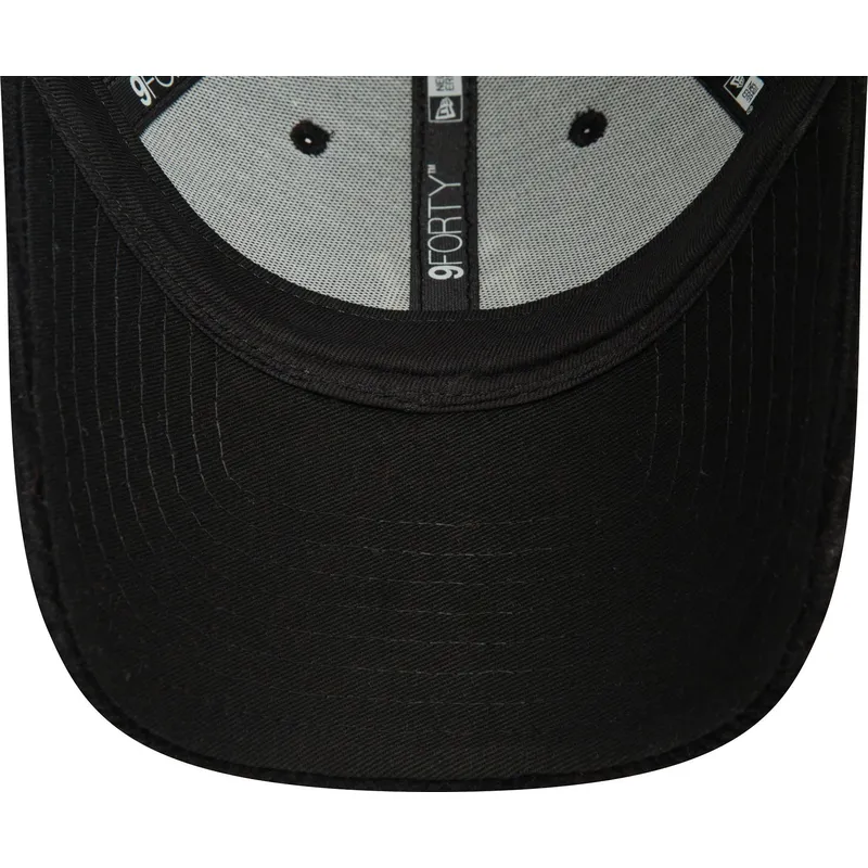 schwarze-gebogene-verstellbare-damenkappe-mit-beigem-logo-9forty-cord-der-new-york-yankees-mlb-von-new-era