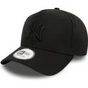new-era-new-york-yankees-mlb-9forty-e-frame-monochrome-schwarze-snapback-cap-mit-gebogenem-schirm-und-schwarzem-logo