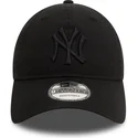 cappellino-curvo-nero-regolabile-con-logo-nero-9twenty-washed-di-new-york-yankees-mlb-di-new-era