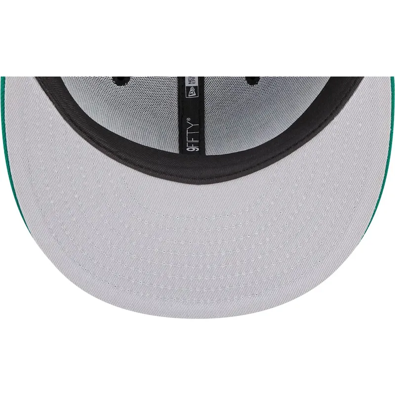 schwarze-und-grune-flache-snapback-kappe-9fifty-statement-der-boston-celtics-nba-von-new-era