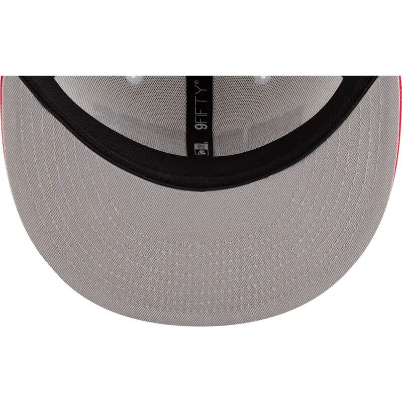 weisse-und-rote-flache-snapback-kappe-9fifty-classic-von-golden-state-warriors-nba-von-new-era