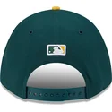 casquette-courbee-verte-et-jaune-snapback-9forty-m-crown-player-replica-oakland-athletics-mlb-new-era