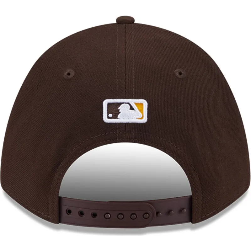 cappello-curvo-marrone-snapback-9forty-m-crown-player-replica-dei-san-diego-padres-mlb-di-new-era