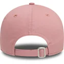 casquette-courbee-rose-ajustable-avec-logo-rose-9forty-league-essential-new-york-yankees-mlb-new-era