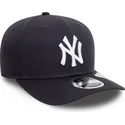 new-era-new-york-yankees-mlb-9seventy-stretch-snap-snapback-kappe-mit-gebogenem-schirm-in-marineblau