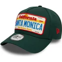 gron-bojd-snapbackkeps-9forty-a-frame-license-plate-santa-monica-stader-och-strander-fran-new-era