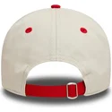 casquette-courbee-blanche-et-rouge-ajustable-9twenty-contrast-visor-manchester-united-football-club-premier-league-new-era