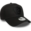 cappellino-snapback-nero-curvo-e-frame-essential-dei-las-vegas-raiders-nfl-di-new-era