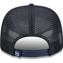 trucker-cap-marineblau-9seventy-stretch-snap-mesh-spring-training-fan-pack-2025-der-new-york-yankees-mlb-von-new-era