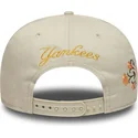 beige-flache-snapback-kappe-9fifty-floral-new-york-yankees-mlb-von-new-era