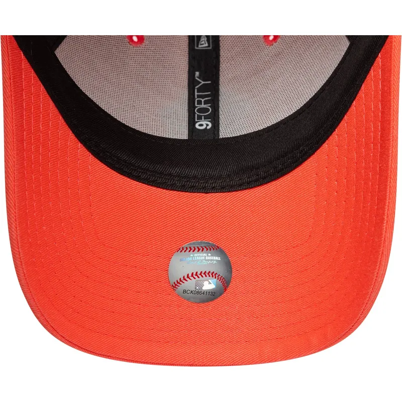 orangefarbene-verstellbare-curved-cap-mit-orangefarbenem-logo-9forty-team-outline-der-new-york-yankees-mlb-von-new-era