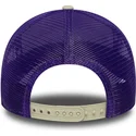 beige-violette-los-angeles-lakers-nba-trucker-kappe-e-frame-script-von-new-era