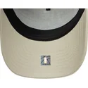 beige-violette-los-angeles-lakers-nba-trucker-kappe-e-frame-script-von-new-era