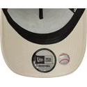 casquette-trucker-beige-a-frame-floral-icon-new-york-yankees-mlb-new-era