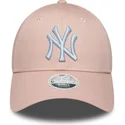 casquette-courbee-rose-ajustable-pour-femme-avec-logo-blanc-9forty-league-essential-new-york-yankees-mlb-new-era