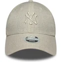 verstellbare-beige-damenkappe-9forty-woven-new-york-yankees-mlb-von-new-era
