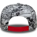 schwarze-flache-snapback-kappe-fur-kinder-9fifty-all-over-print-von-superman-dc-comics-von-new-era