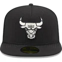 czarna-plaska-czapka-dopasowana-59fifty-day-a-frame-chicago-bulls-nba-od-new-era