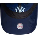 niebieska-czapka-z-zakrzywionym-daszkiem-snapback-dla-chlopca-z-niebieskim-logo-9forty-sun-shield-new-york-yankees-mlb-od-new-er