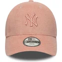casquette-courbee-rose-ajustable-pour-enfant-9forty-towelling-new-york-yankees-mlb-new-era