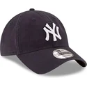 regulowana-granatowa-czapka-z-zakrzywionym-daszkiem-9twenty-core-classic-new-york-yankees-mlb-marki-new-era