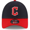 casquette-courbee-bleue-marine-et-rouge-ajustable-9forty-the-league-cleveland-guardians-mlb-new-era