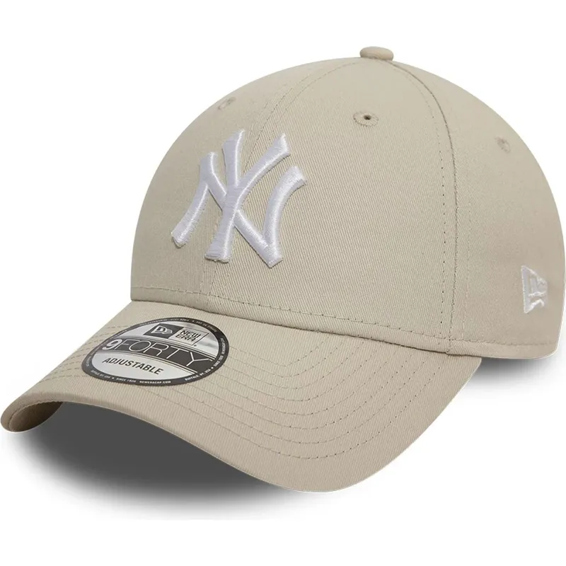 cappellino-curvo-beige-regolabile-con-logo-bianco-9forty-league-essential-di-new-york-yankees-mlb-di-new-era