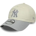 beige-und-graue-verstellbare-curved-cap-fur-damen-9twenty-world-series-cooperstown-der-new-york-yankees-mlb-von-new-era