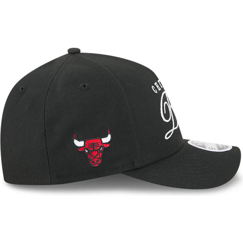czarna-zakrzywiona-czapka-snapback-9forty-m-crown-draft-2025-chicago-bulls-nba-new-era