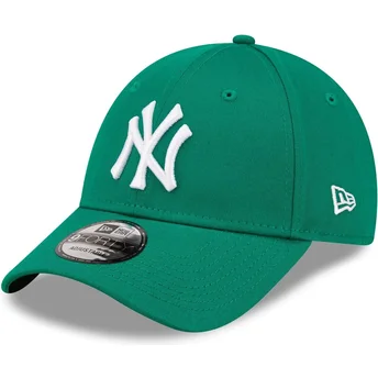 Zielona regulowana czapka z daszkiem dla kobiet 9FORTY League Essential New York Yankees MLB New Era