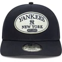 new-era-mlb-new-york-yankees-9seventy-stretch-snap-patch-snapback-kappe-mit-gebogenem-schirm-in-marineblau