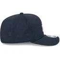 granatowa-czapka-z-daszkiem-snapback-9seventy-stretch-snap-perf-new-york-yankees-mlb-marki-new-era