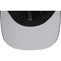 granatowa-czapka-z-daszkiem-snapback-9seventy-stretch-snap-perf-new-york-yankees-mlb-marki-new-era