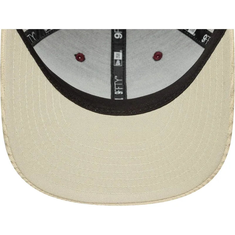 rod-och-beige-kurvad-keps-snapback-9fifty-cord-fran-new-era