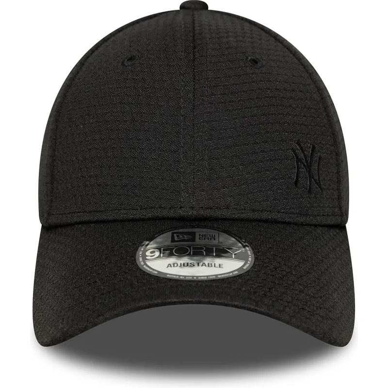 svart-bojd-keps-snapback-med-svart-logotyp-9forty-flawless-mesh-fran-new-york-yankees-mlb-av-new-era