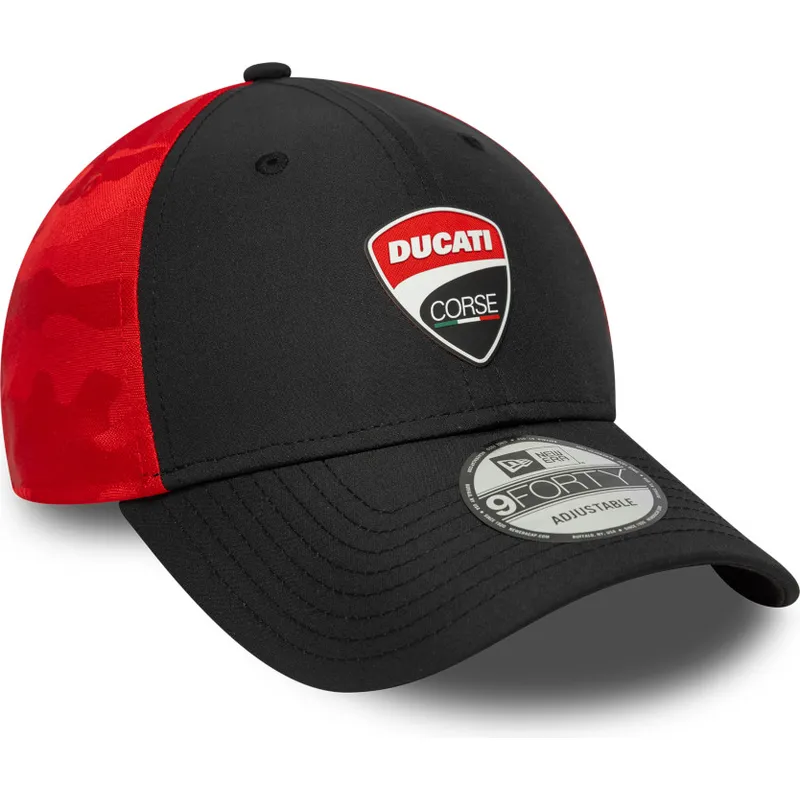 schwarze-und-rote-verstellbare-curved-cap-9forty-logo-von-ducati-motor-motogp-von-new-era