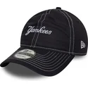 verstellbare-9twenty-new-york-yankees-mlb-kappe-mit-gebogenem-schirm-und-kontrastnahten-in-marineblau-von-new-era