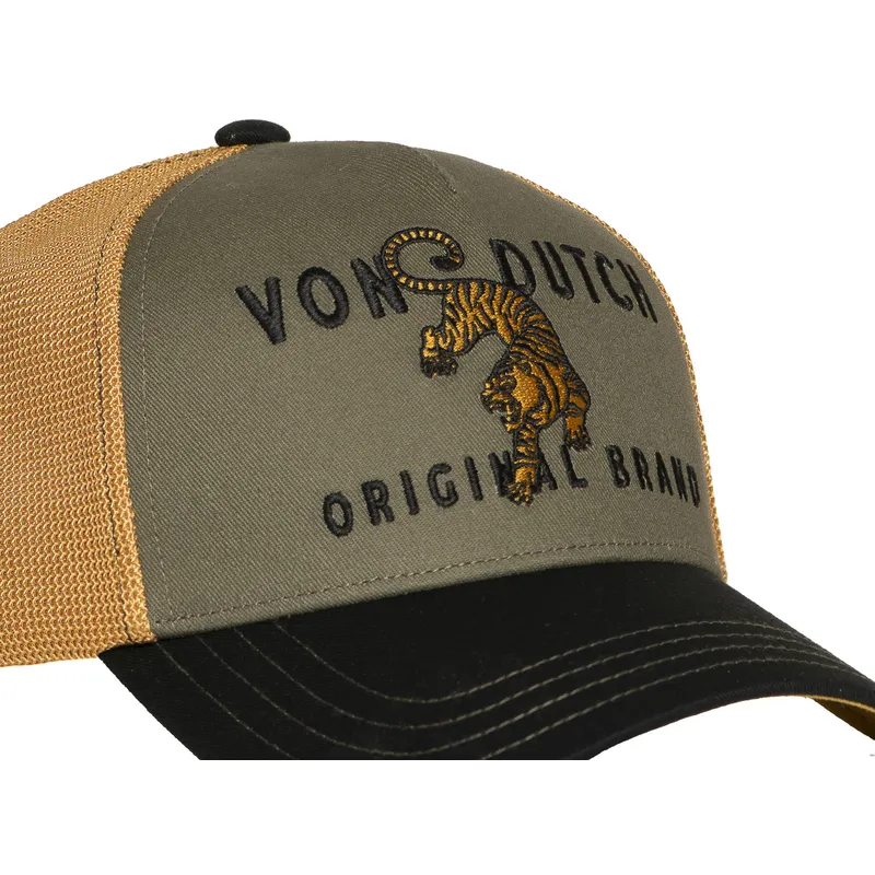 flerfargad-trucker-keps-wild09-fran-von-dutch