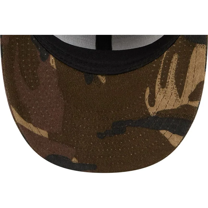czapka-z-zakrzywionym-daszkiem-kamuflaz-dopasowana-59fifty-pre-curved-brushed-cotton-three-looms-woodland-new-era