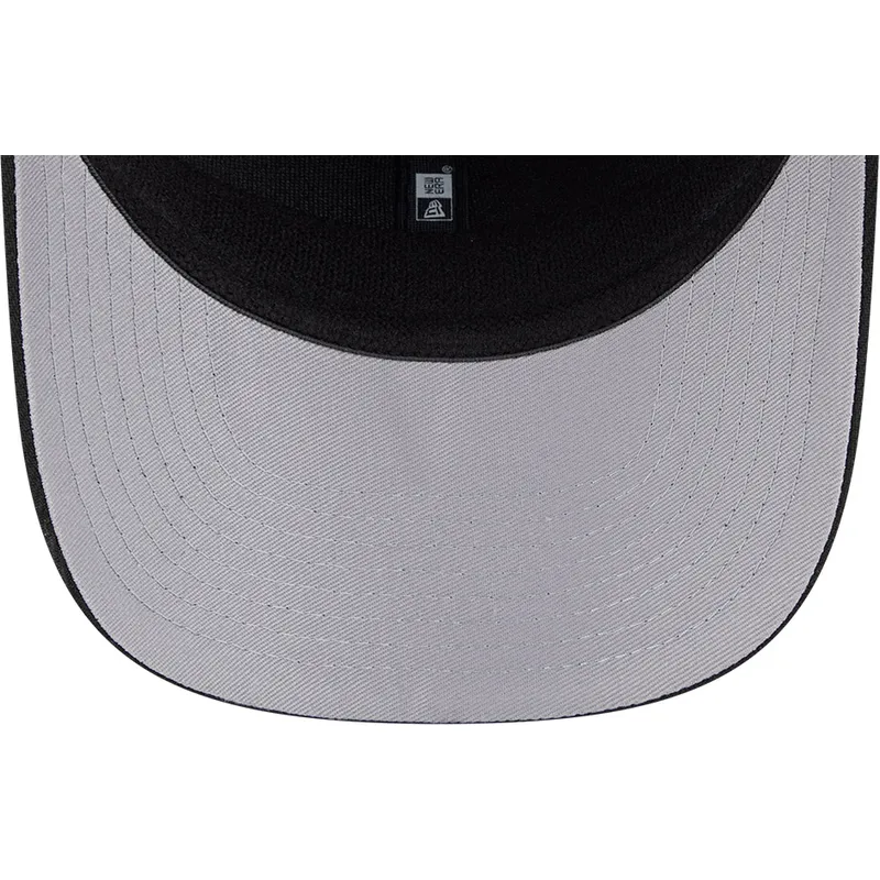 czarna-czapka-z-zakrzywionym-daszkiem-snapback-9seventy-stretch-snap-stated-boston-bruins-nhl-od-new-era