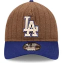 cappellino-curvo-marrone-e-blu-regolabile-9twenty-a-frame-wool-pinstripe-dei-los-angeles-dodgers-mlb-di-new-era
