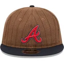 regulowana-brazowo-granatowa-czapka-z-plaskim-daszkiem-9fifty-retro-crown-wool-pinstripe-atlanta-braves-mlb-od-new-era