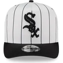 cappellino-curvo-bianco-e-nero-snapback-9fifty-a-frame-satin-pinstripe-dei-chicago-white-sox-mlb-di-new-era