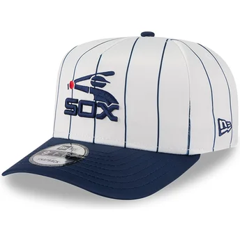 Cappellino curvo bianco e blu navy snapback 9FIFTY A Frame Satin Pinstripe dei Chicago White Sox MLB di New Era
