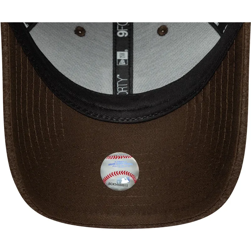 cappellino-curvo-marrone-snapback-9forty-melton-wool-dei-detroit-tigers-mlb-di-new-era