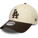cappellino-beige-e-marrone-con-visiera-curva-regolabile-9forty-side-patch-dei-los-angeles-dodgers-mlb-di-new-era