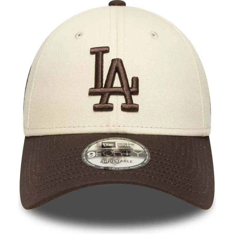 cappellino-curvo-beige-e-marrone-regolabile-9forty-side-patch-dei-los-angeles-dodgers-mlb-di-new-era