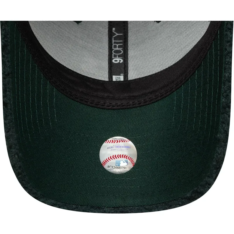 gron-bojd-justerbar-keps-9forty-winter-borg-fran-oakland-athletics-mlb-av-new-era